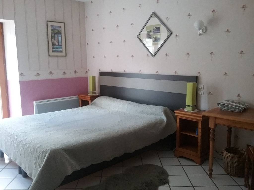 Ferme de la Patrais - Chambre 1 in Saint-Aubin-de-Terregatte, Région d'Avranches