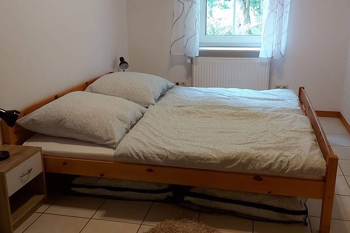 Ferienwohnung für 5 Personen, mit Sauna und Terrasse sowie Garten in Ihlow - 2