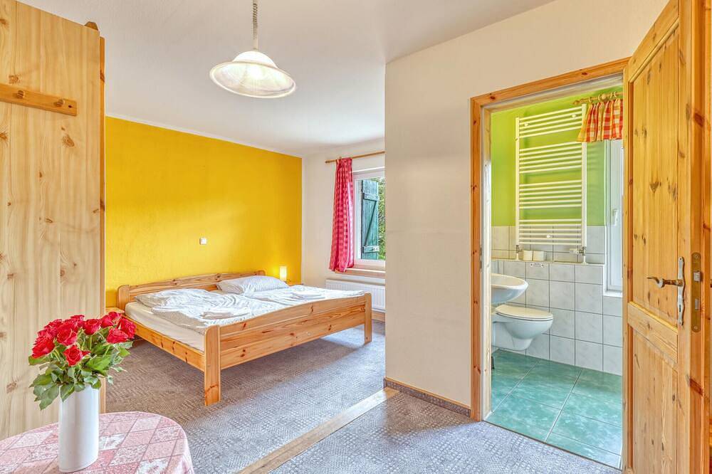 10 bedroom amazing home in Sitzendorf in Sitzendorf, Ostthüringen