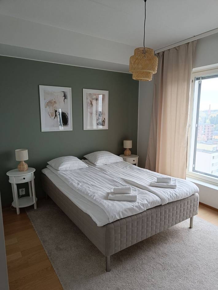 Ganze Wohnung, New 11th Floor 2Br Apt in Centre | Hot Tub & Sauna in Kantakaupunki, Jyväskylä