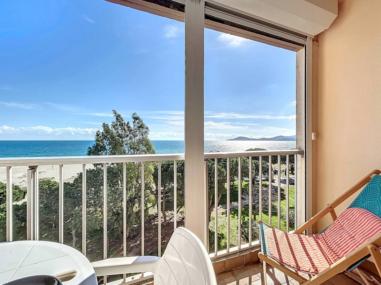 Appartement entier, Appartement T2 en front de mer avec terrasse et parking à Argelès-sur-Mer in Côte Vermeille, Argelès-sur-Mer