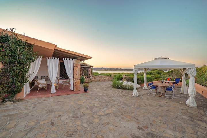 Villa per 6 persone, con Terrazza e Giardino nonché Panorama sulla Costa Smeralda