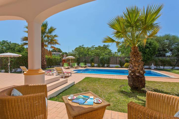 Location de vacances pour 8 personnes, avec jardin à Albufeira - 2