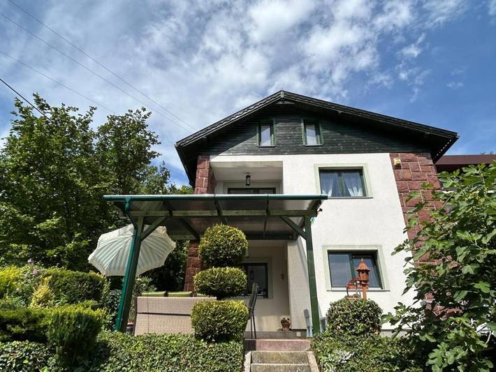 Villa für 6 Personen, mit Seeblick und Garten sowie Ausblick am Balaton