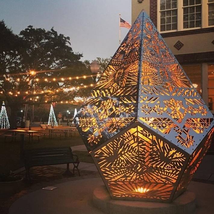 Cabin for 3 people, with yard, with pets in Mississippi