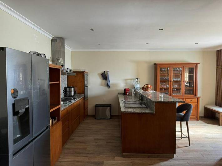 Location de vacances pour 23 personnes, avec piscine ainsi que vue et terrasse, animaux acceptés à Mondim de Basto - 3