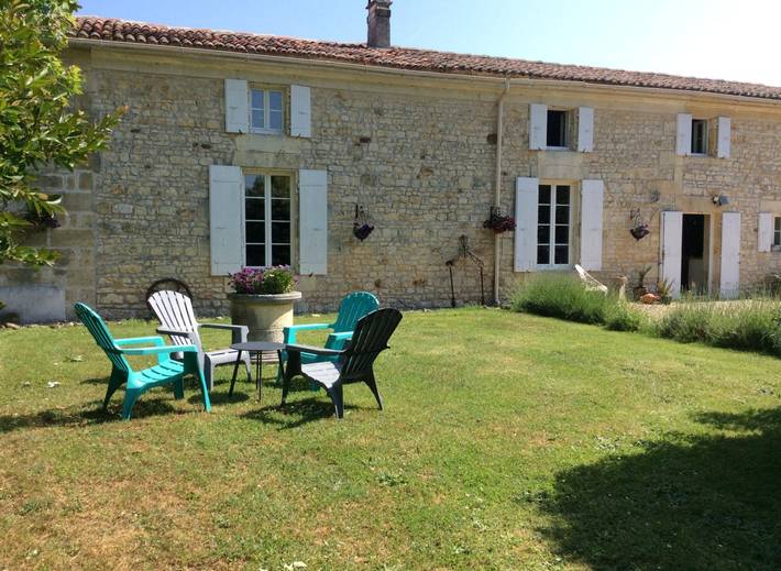 Chambre d’hôte pour 2 personnes, avec piscine et jardin en Charente-Maritime - 3