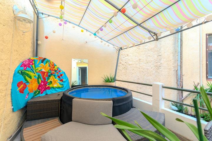 Appartement entier, Appartement 'Esprit Tahiti' avec Wi-Fi in Rivesaltes, Côte méditerranéenne (France)