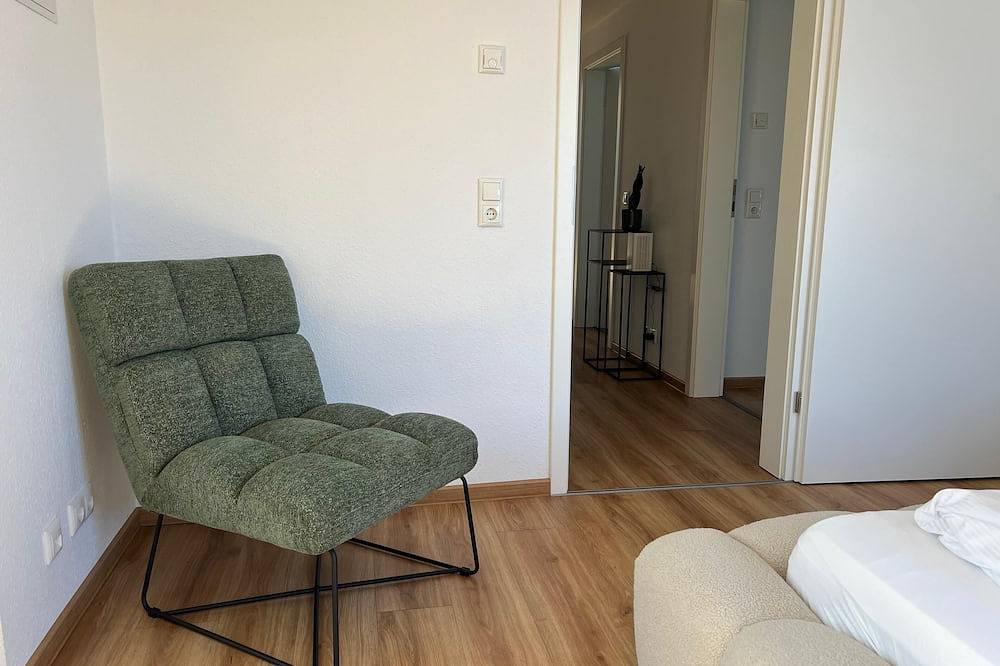 Ganze Wohnung, Mama-Apartments - 125qm Deluxe Apartment zum Wohlfühlen mit Balkon und Parkplatz in Fulda, Rhön-Hessen
