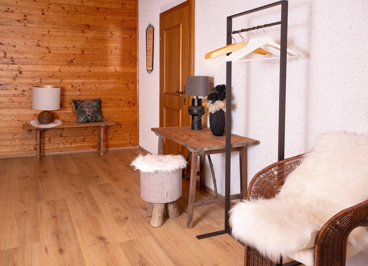 Landhaus „Chalet Wiesenblick“ mit Balkon und Wlan in Windorf, Ostbayern