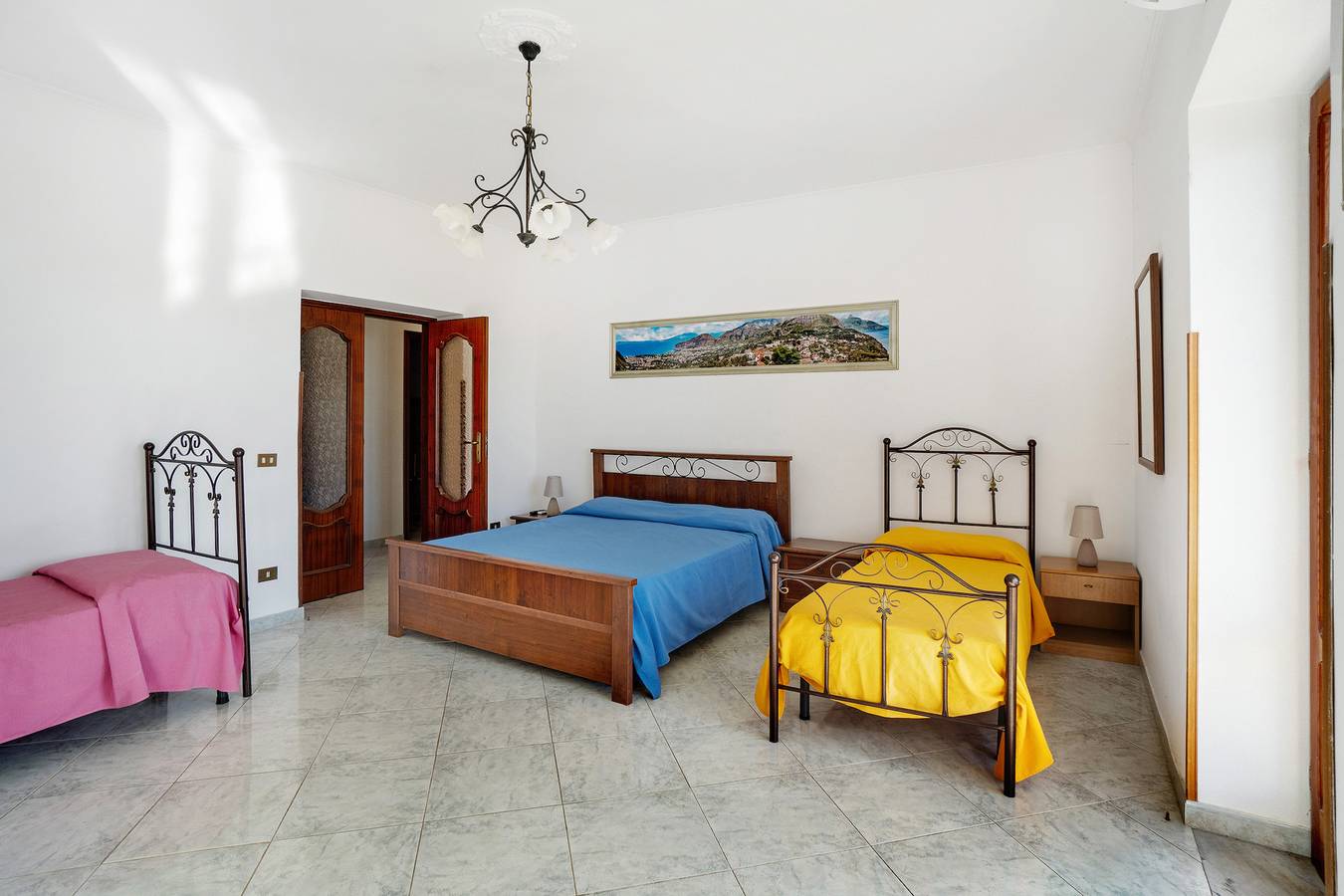 Appartement entier, Appartement 'Il Sogno Di Giuseppe' avec vue sur la mer, Wi-Fi et climatisation in Province de Naples