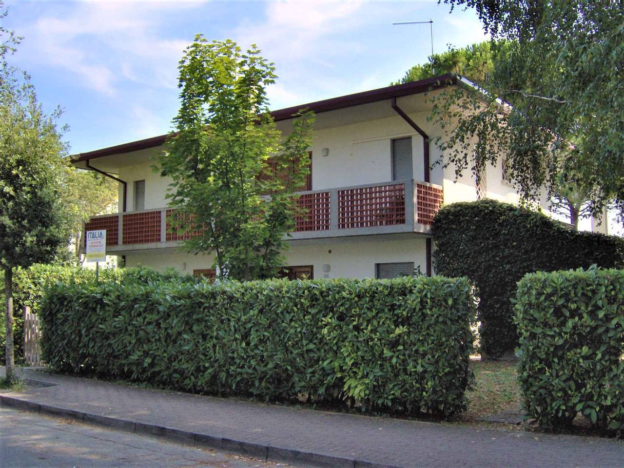 Ganze Ferienwohnung, Ferienwohnung mit Garten und Parkmöglichkeit in Bibione, San Michele al Tagliamento