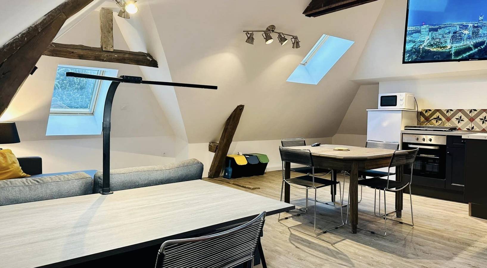 Studio entier, Gîte de l'Ecaillon - Studio in Thiant, Région de Valenciennes