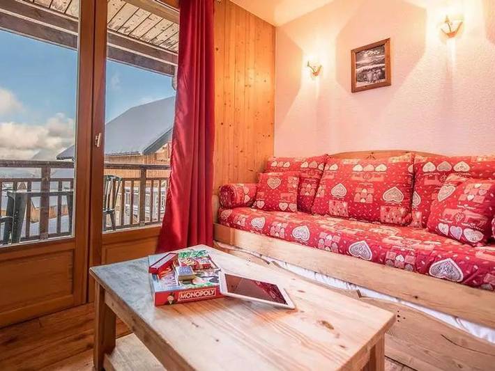 Camping pour 4 personnes, avec Terrasse et Sauna dans Bauges - 2