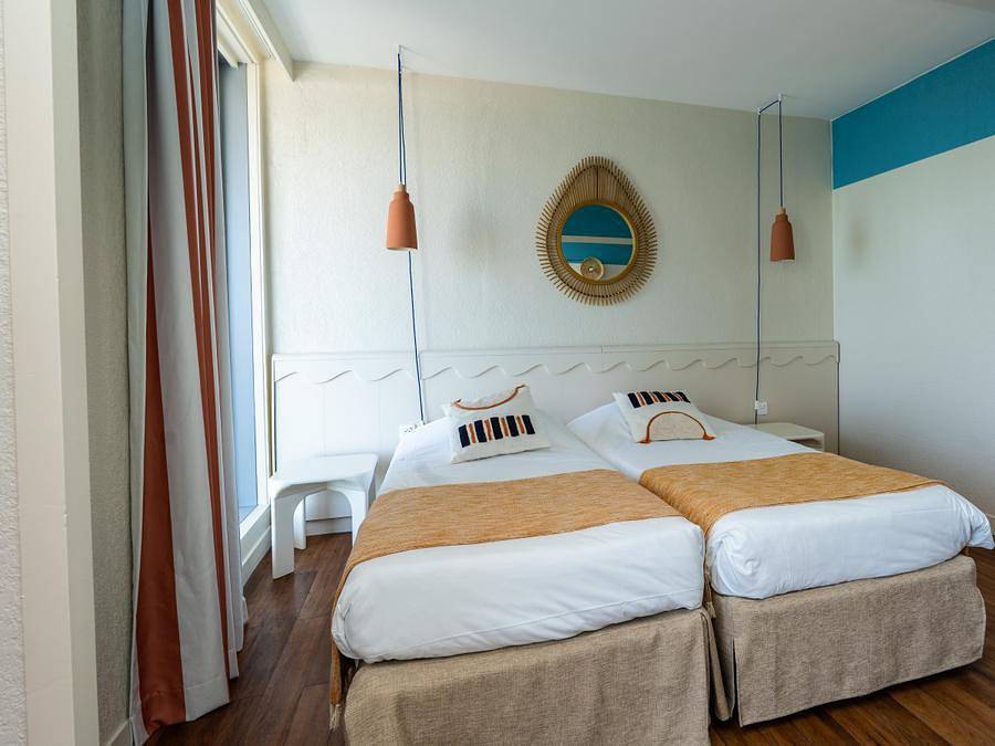 Hôtel & Résidence Le Grand Large - Studio 2 persons - Studio 2 people in Biarritz, Bayonne region
