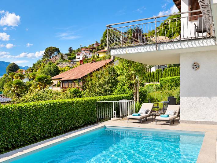 Maison de vacances pour 4 personnes avec piscine in Luino, Comune di Luino