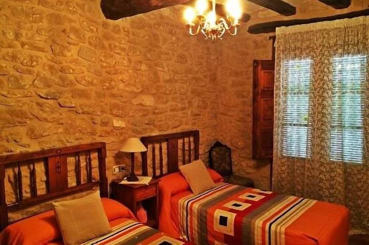 Gîte pour 8 personnes, avec balcon à La Fresneda - 2
