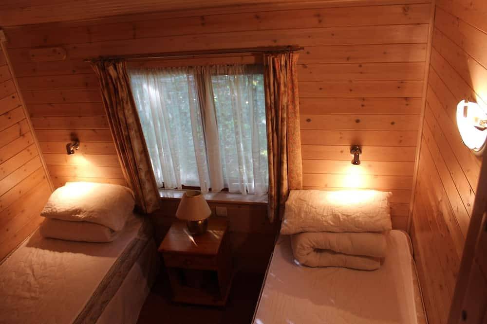 5* Shorefield Park - Fantastic 3 Bed Lodge (Sleeps 6) - Private Wifi in Milford-on-Sea, Hampshire