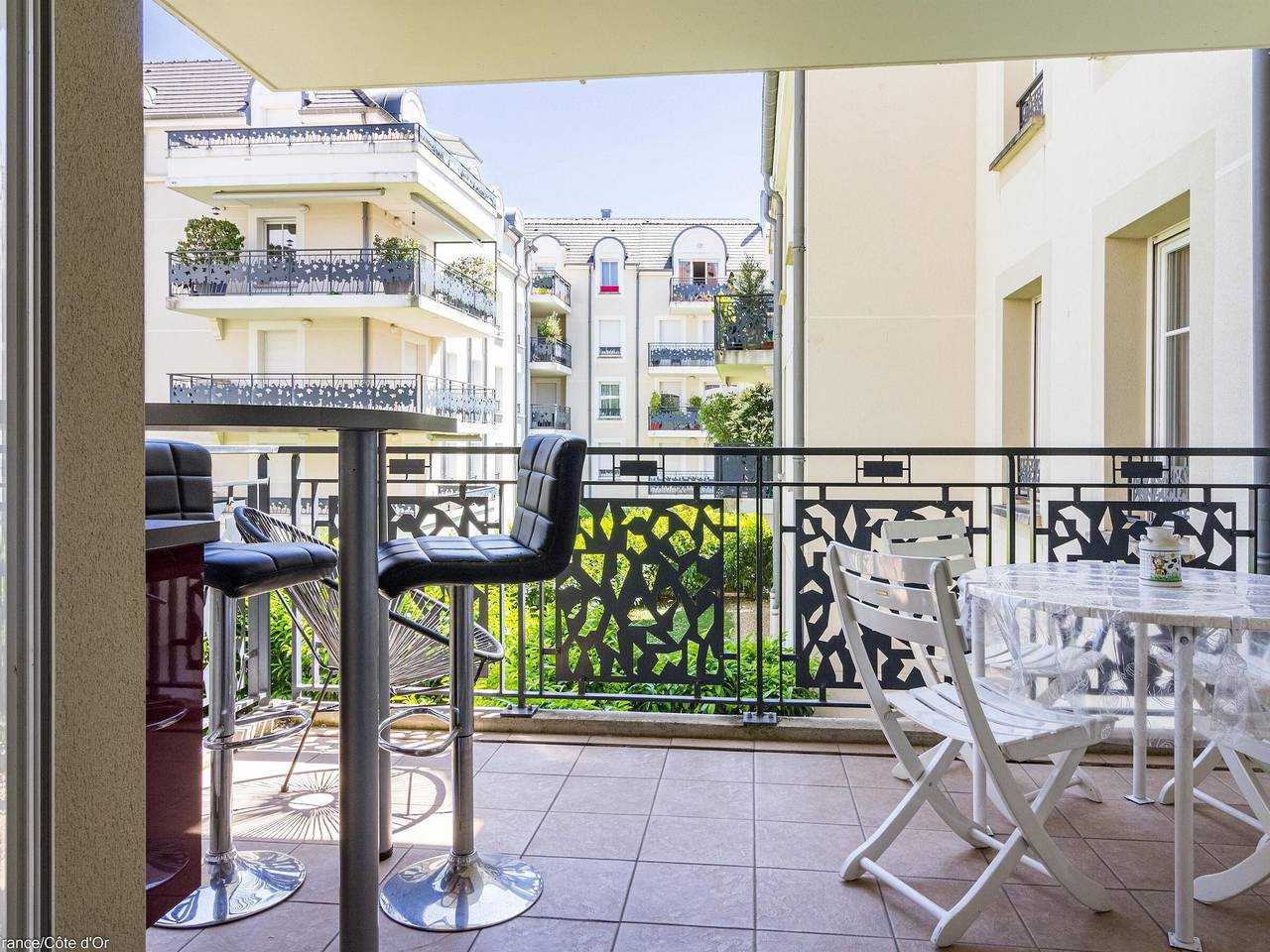 Bright apartment with terrace in Dijon in Dijon, Dijon region