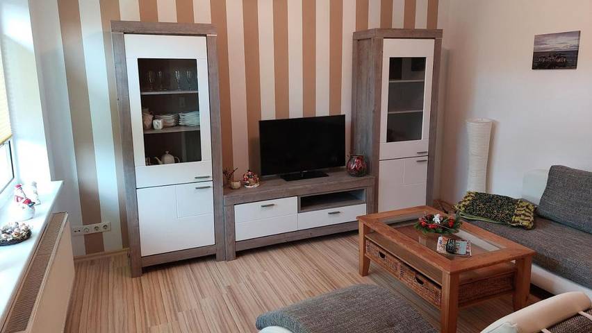 Ferienwohnung für 4 Personen, mit Terrasse und Garten in Bentwisch