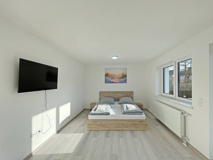 Hel lejlighed, Apartment '5' with Private Terrace, Shared Garden and Wi-Fi in Ichenhausen, Schwaben (Bayern)