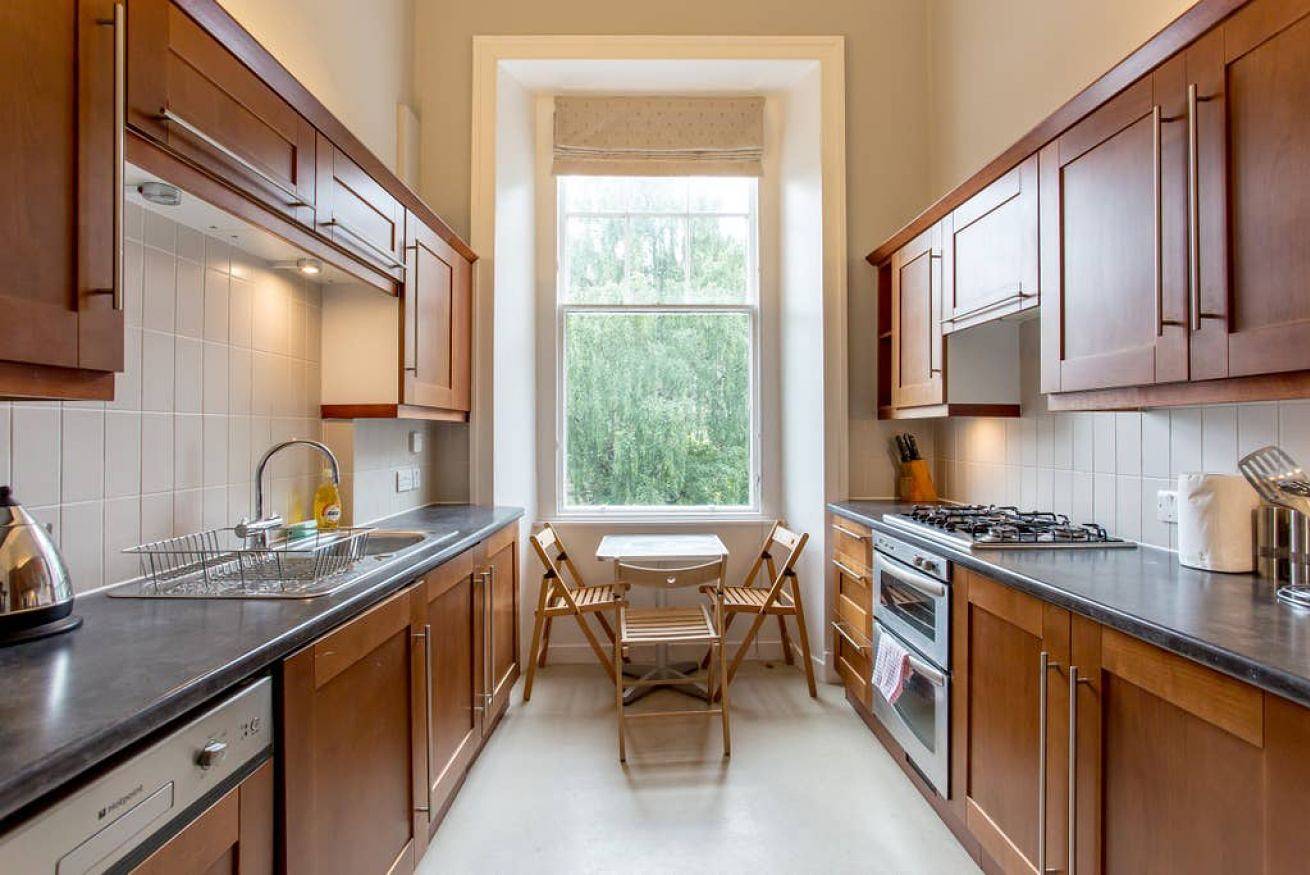 Entire apartment, Spacious Apartment in Edinburgh's New Town in Edinburgh, Edinburgh and Lothian