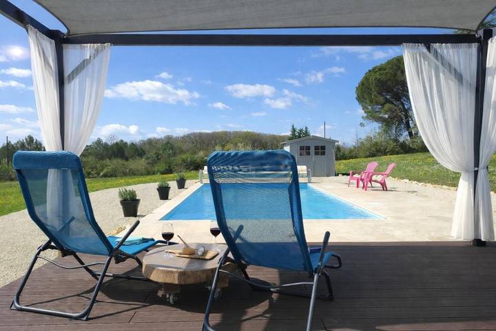Location de vacances pour 5 personnes, avec Terrasse et Jardin ainsi que Piscine et Vue à Saint-Projet - 3