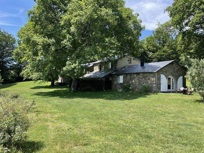 Gîte pour 4 personnes, avec jardin et piscine ainsi que vue sur le lac et terrasse dans l' Hérault - 3