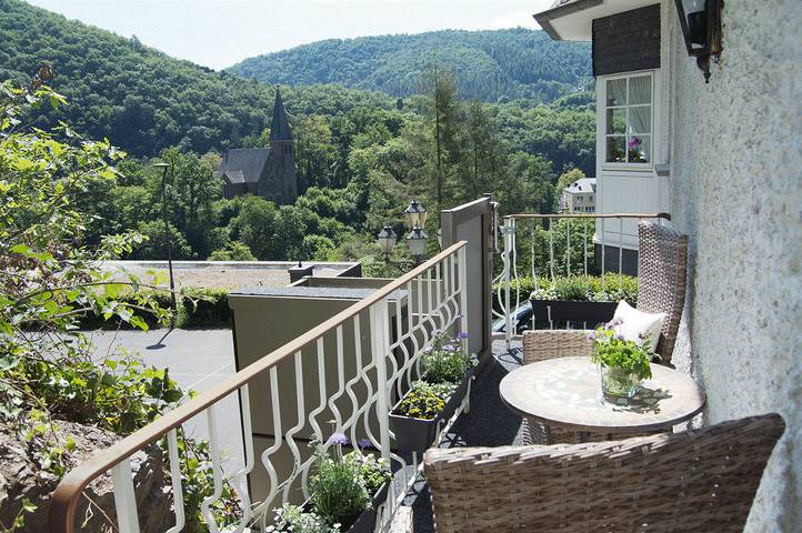 Hütte für 4 Personen, mit Sauna, mit Haustier in der Eifel - 2