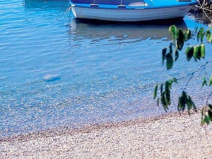 Ferienwohnung für 3 Personen, mit Balkon in Starigrad