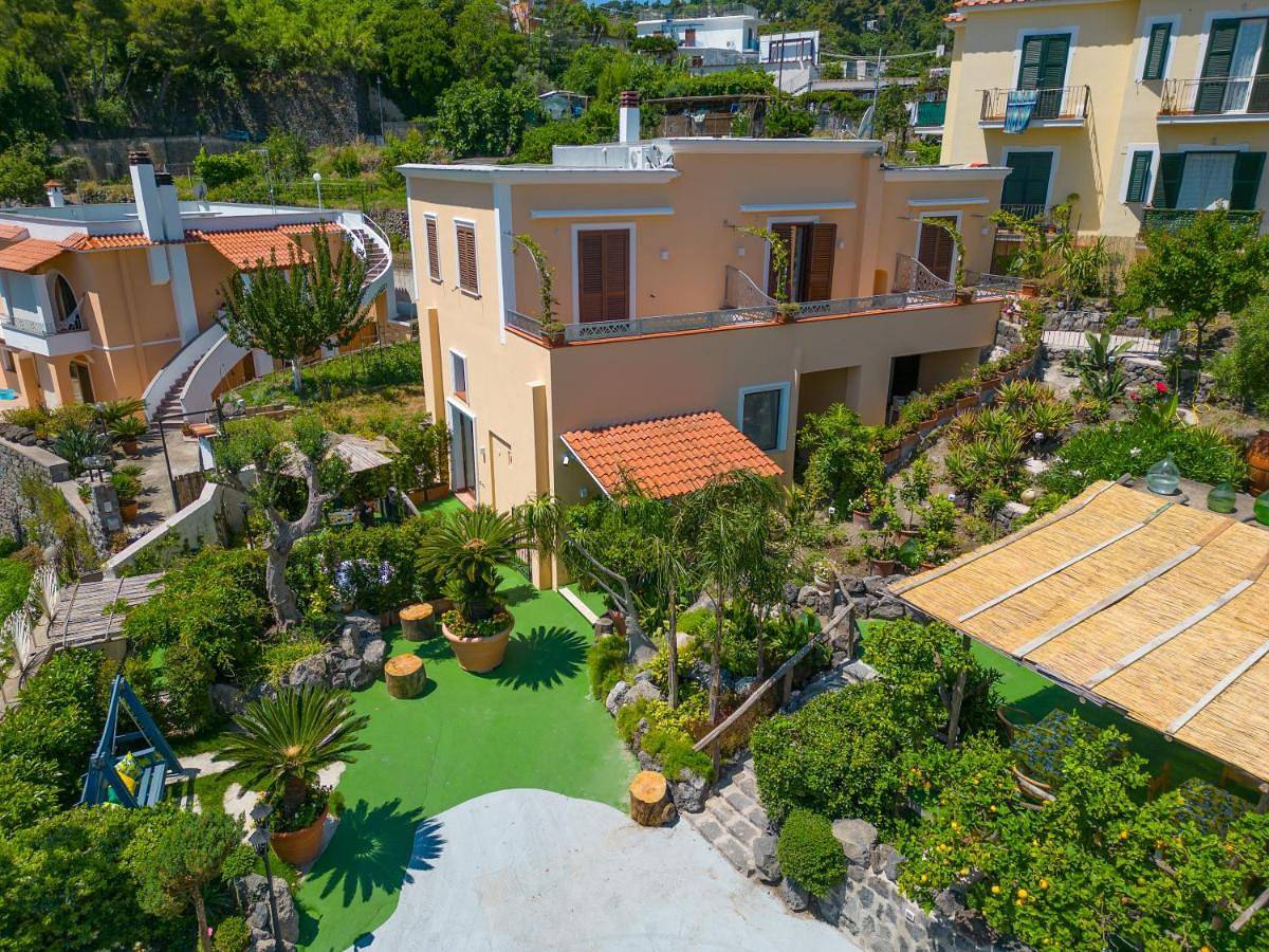 La Rosa - Luxury B&B in Ischia Stadt, Ischia