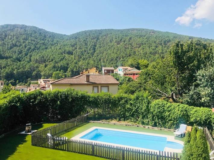 Chalet para 12 personas, con vistas además de jardín y piscina en Valle del Tiétar - 2