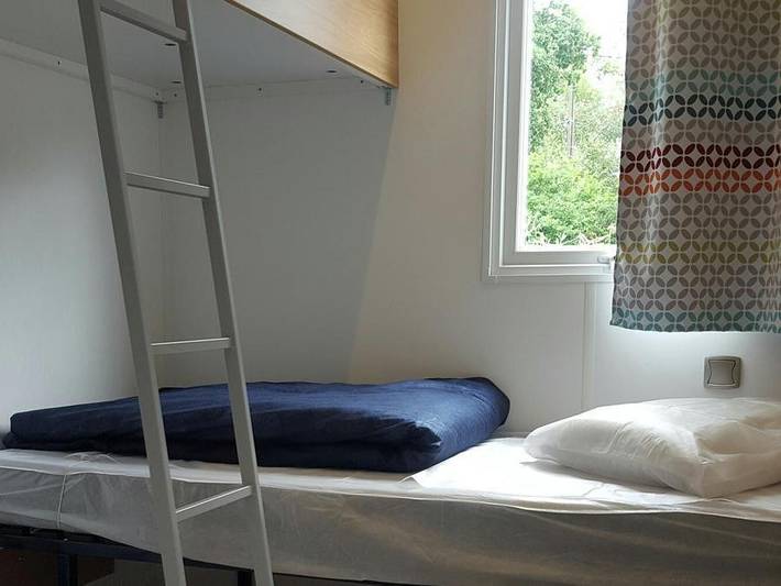 Camping Entre Terre et Mer  - Mobilheim 4 personen - Mobilheim Pmr Confort (2 Zimmer) geeignet für Personen mit eingeschränkter Mobilität in Pont-Scorff, Côte des Mégalithes