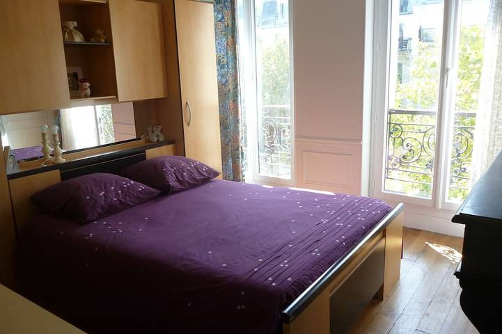 Geheel appartement, Voltaire. 62m2 appartement met eigen parkeerplaats. in Parijs, Ile de France