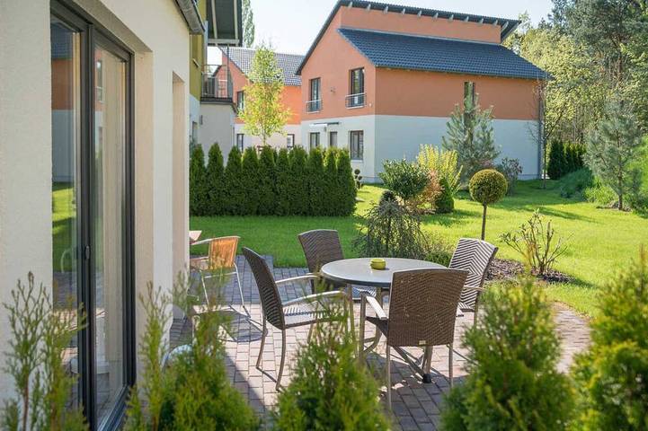 Bauernhof für 6 Personen, mit Balkon und Sauna sowie Garten und Whirlpool in Berlin