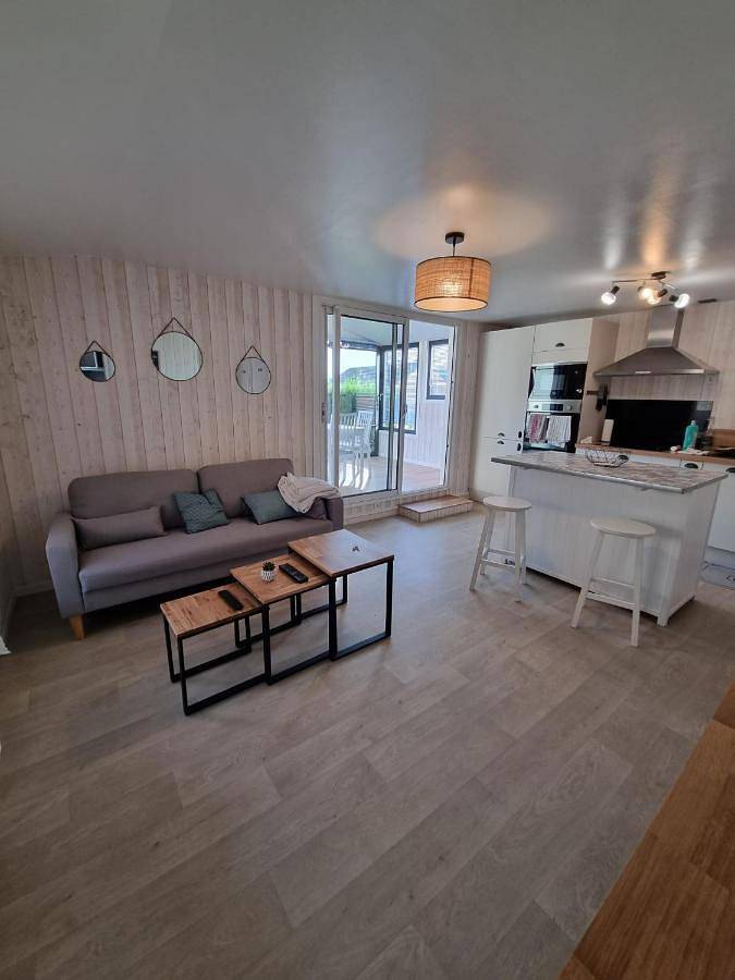 Location de vacances pour 6 personnes, avec jardin ainsi que terrasse et vue à Dozulé - 2