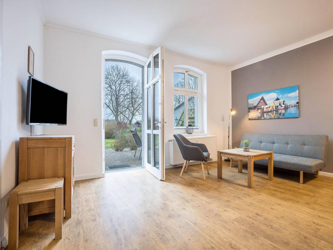 Ganze Wohnung, Lichtdurchflutete Ferienwohnung in Buchholz am Müritzsee in Buchholz, Müritz