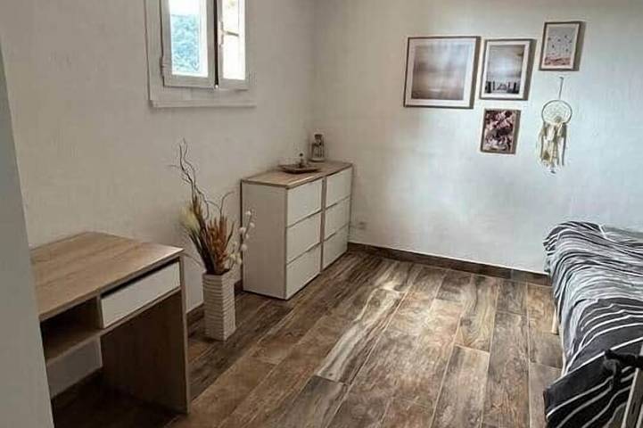 Location de vacances pour 6 personnes, avec jardin à L'Escarène - 2