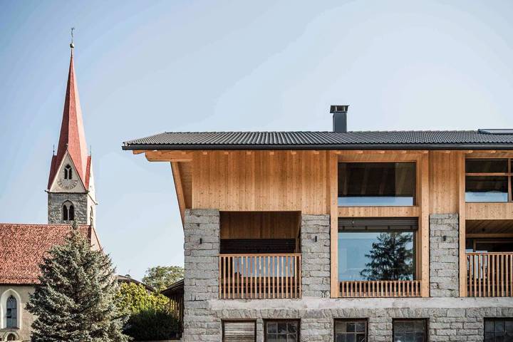 Entire apartment, Apartment 'Töllhof Apartments and Farm - Leo' with Mountain View and Wi-Fi in Raas, Natz-Schabs