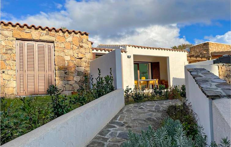 Location de vacances pour 4 personnes, avec terrasse à Budoni - 3