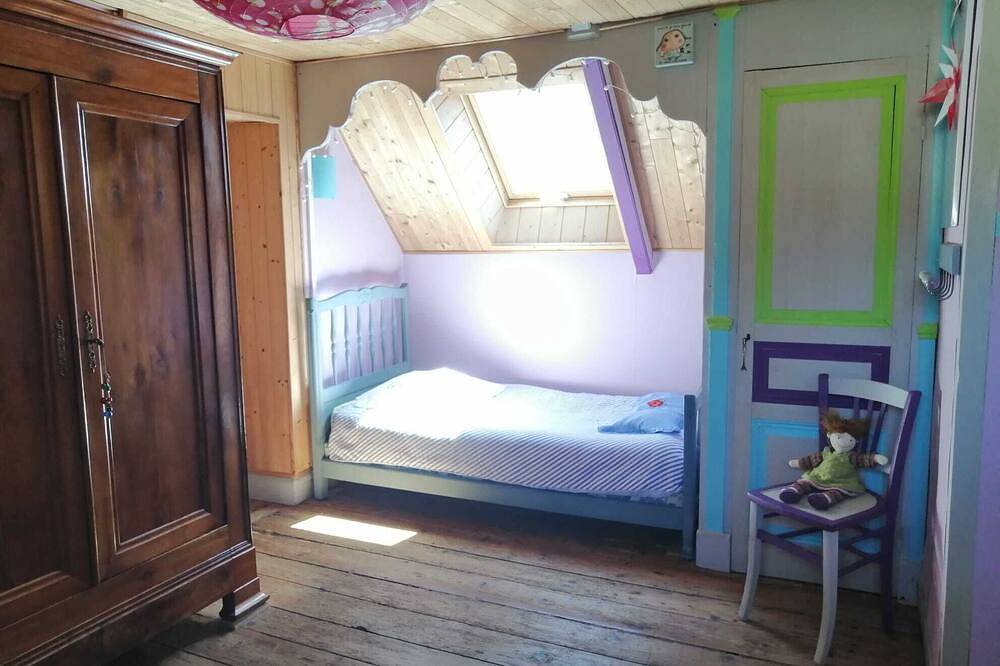 Ancienne maison avec jardin privatif, possibilité d'accueil de chevaux. in Brasparts, Région de Châteaulin