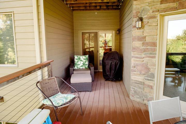 Ferienwohnung für 9 Personen, mit Balkon und Pool - 1