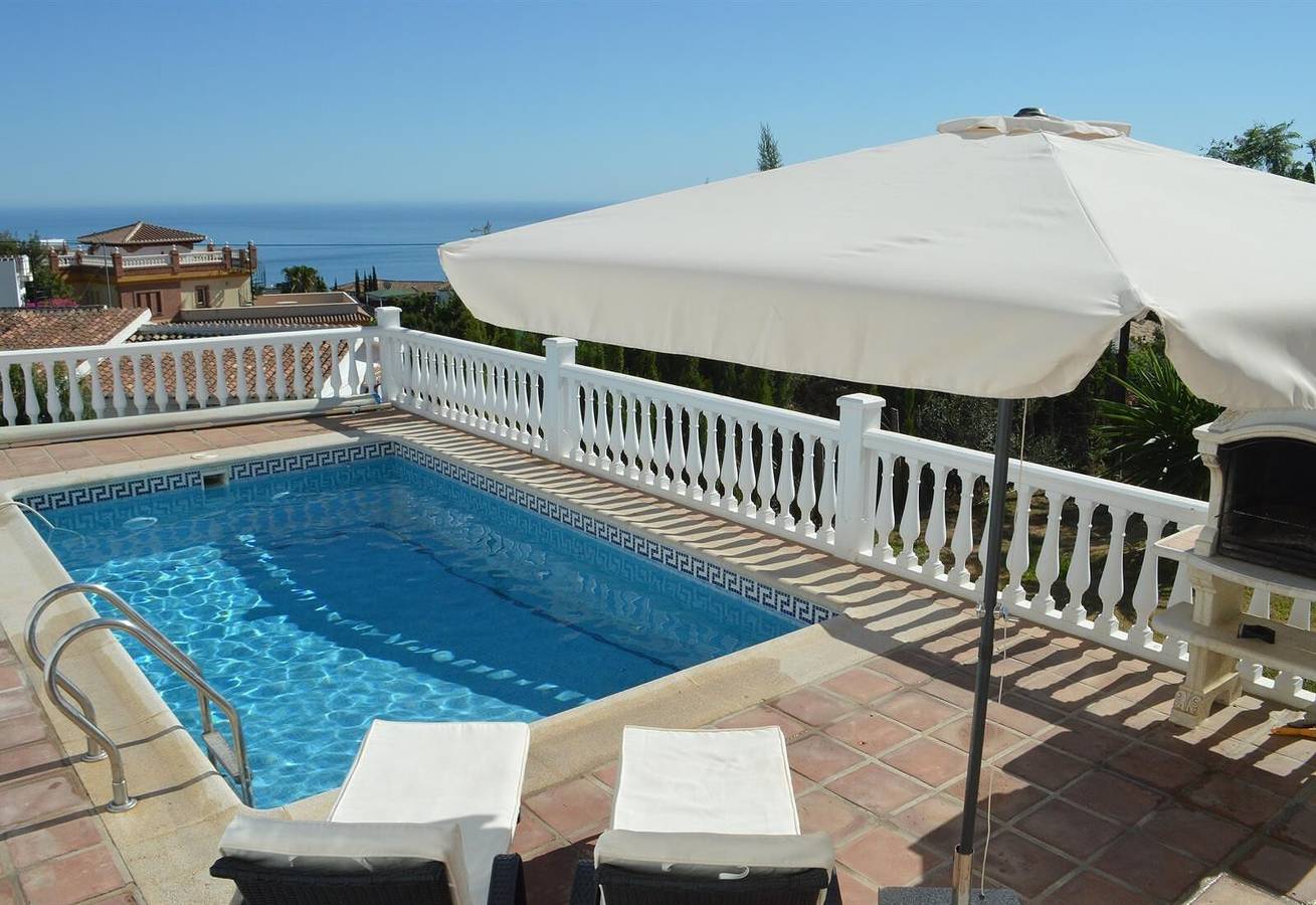 Villa voor 6 Personen in Monte de los Almendros, Salobreña