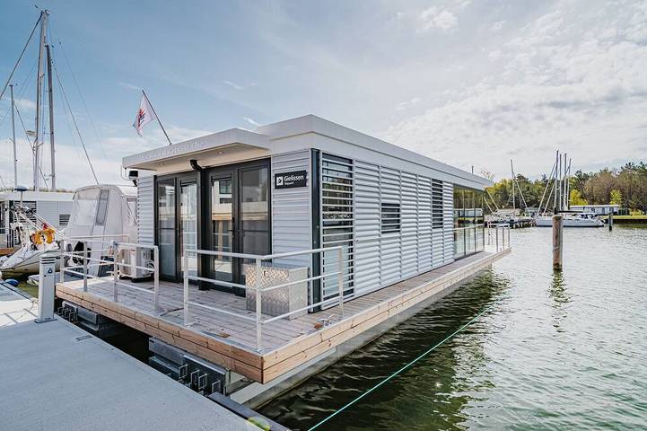 Hausboot für 5 Personen, mit Terrasse in Usedomer Norden