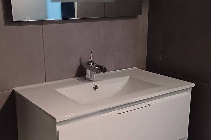 Gîte pour 4 personnes, avec terrasse à Saint-Laurent-le-Minier - 4