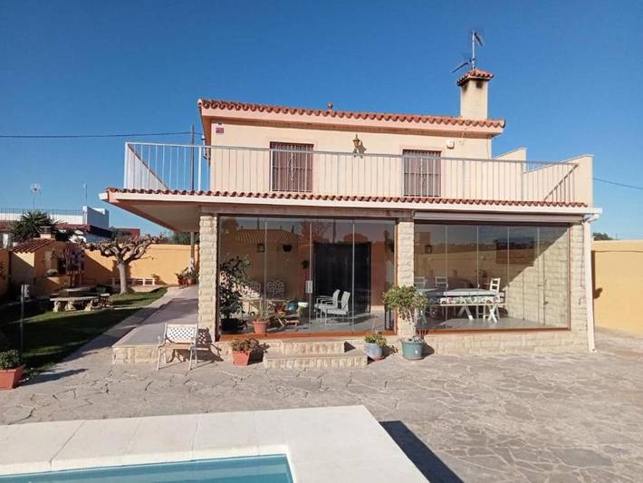 Casa rural para 10 personas, con jardín además de terraza y piscina en Vinaroz - 3