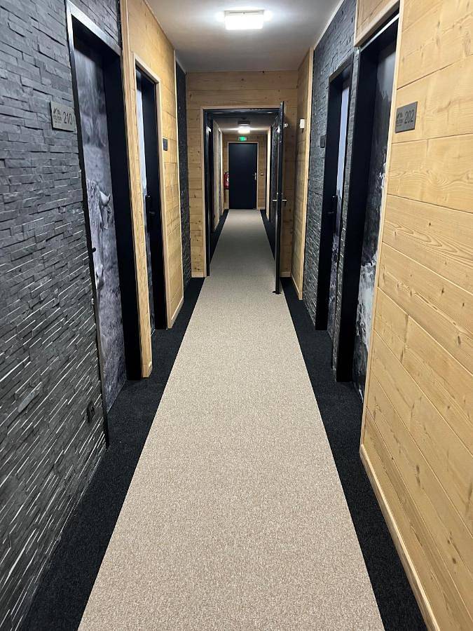 Hôtel pour 2 personnes, avec sauna et piscine ainsi que jardin et vue, animaux acceptés à Aucun - 3