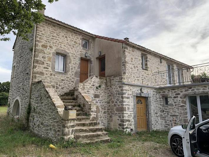 Location de vacances pour 9 personnes, avec Balcon ainsi que Terrasse et Jardin à Fondamente
