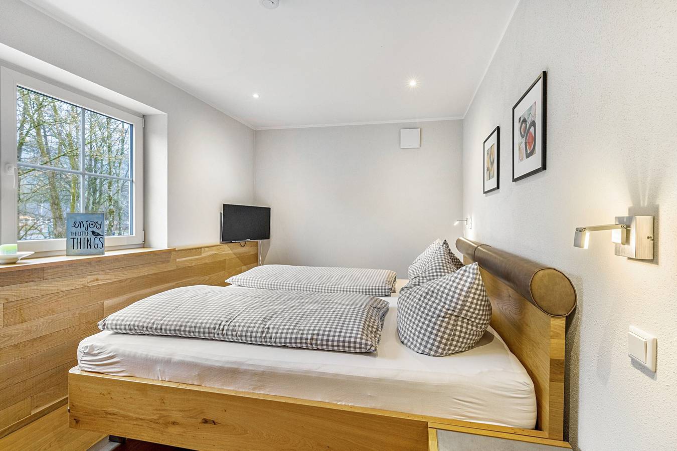 Ganze Wohnung, Ferienwohnung 'Amsel A, 50qm' mit Bergblick, privater Terrasse und Wlan in Lennestadt, Sauerland