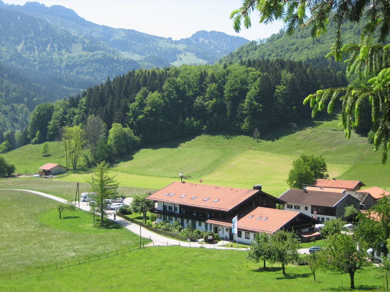 Ganze Ferienwohnung, Gschwendtnerhof App4 Pätzig - Ferienwohnung 38 qm Wohn-/Schlafraum und Terrasse, App. 4 in Hintergschwendt, Aschau im Chiemgau